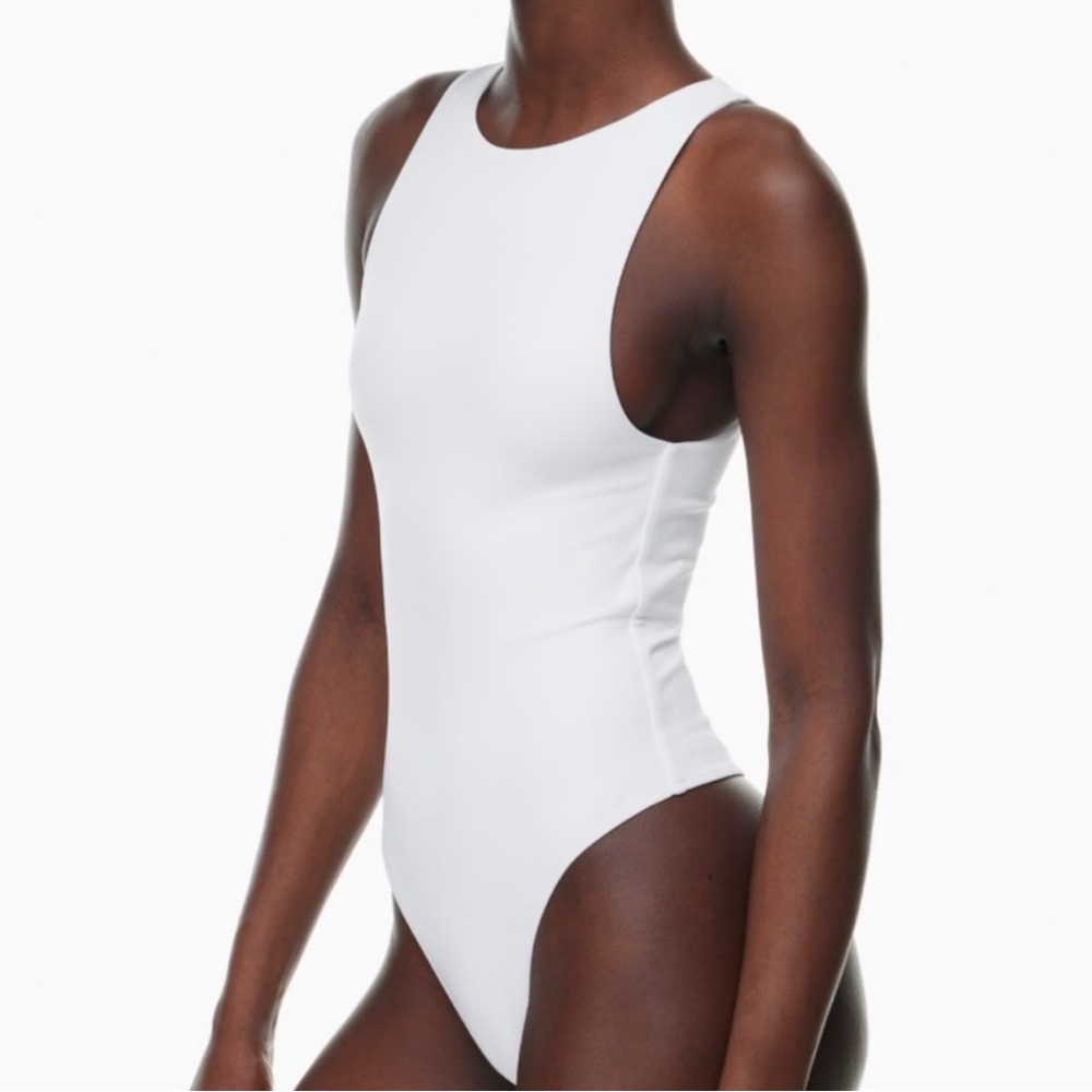 Babaton Set of 2 Contour Bodysuits